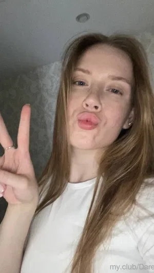 kerr, 25 years old from Canada