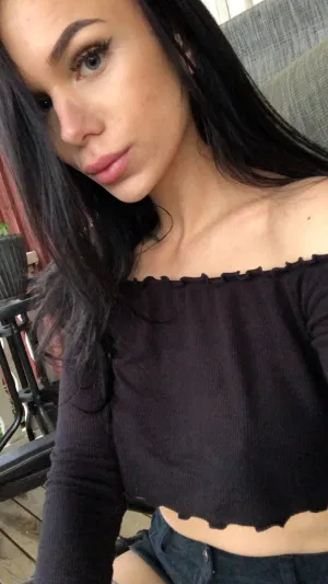 queenaraza828, 19 years old from United States