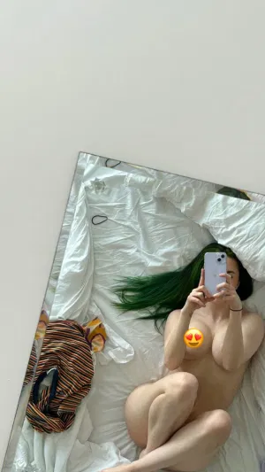 Ellie999's Profile Photo