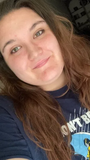 fgh, 24 years old from United States