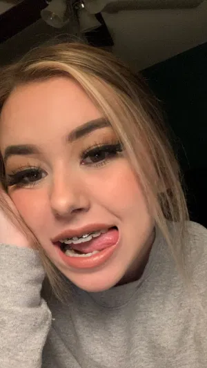 Hotso66, 24 years old from United States