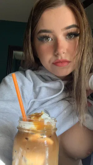 Angel792, 21 years old from United States