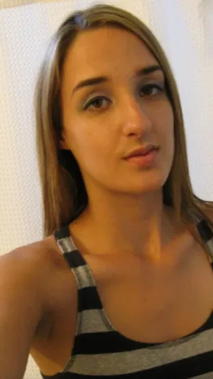 kimli, 23 years old from United Kingdom