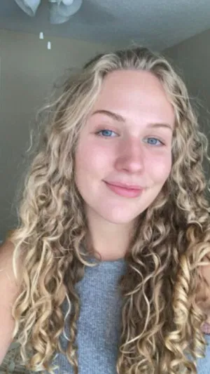 olivveca, 21 years old from United States