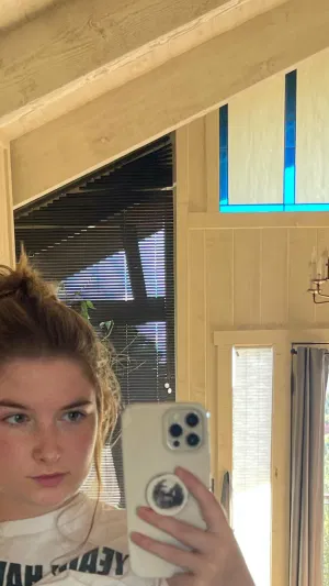 Ajde43, 20 years old from United States