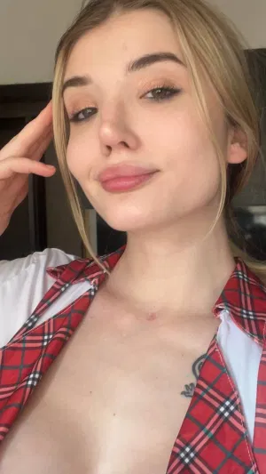 Lusty321, 20 years old from United Kingdom