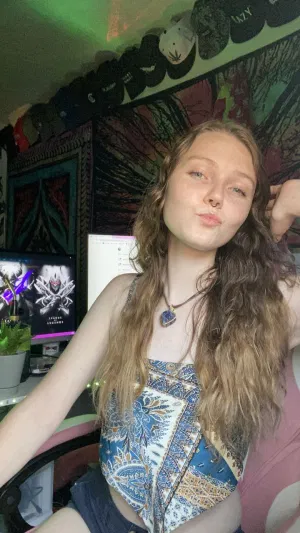 fecaw89680, 20 years old from United States