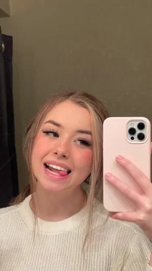 Khelina-02, 24 years old from United States