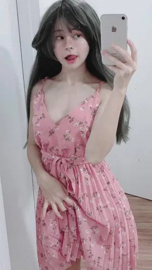 Lydiahansin, 19 years old from United States