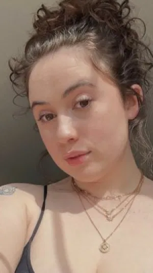 Imroseback, 25 years old from United States