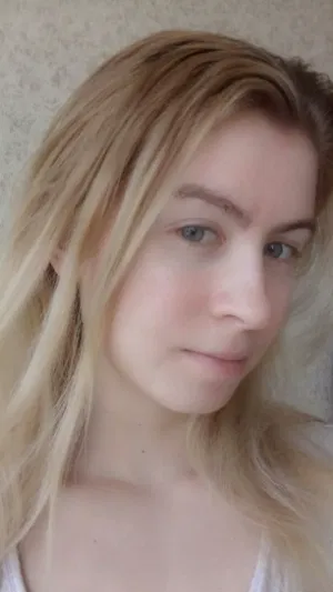 ewrti, 24 years old from Ireland