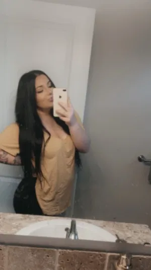 vicyniqo, 19 years old from United States