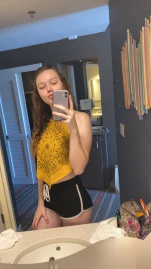 hotice2892, 21 years old from United States