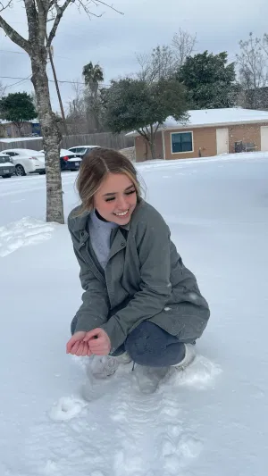 Alison-03, 21 years old from United States