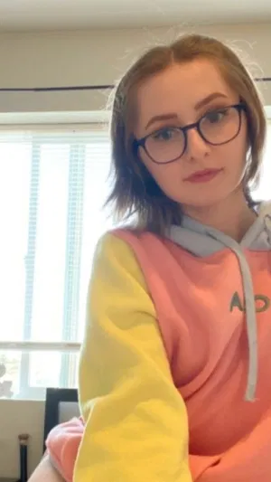 Aldey53, 20 years old from United Kingdom