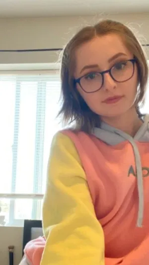 Lijast33, 20 years old from Australia