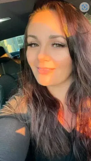 nbgnfh, 23 years old from United States