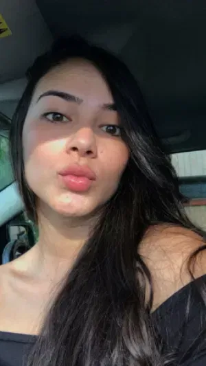 hegado557885565122, 20 years old from United States