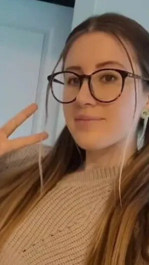 ewrtui, 23 years old from Spain