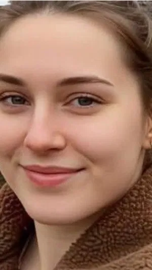 aria123, 24 years old from Canada