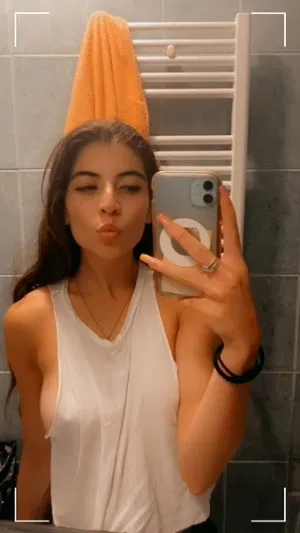 JessicaSxt4M, 19 years old from Canada