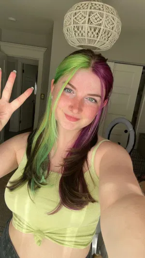 Widbvs, 22 years old from United Kingdom