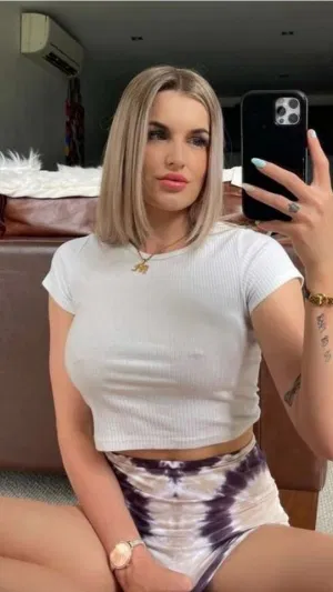 Licah65v, 20 years old from United States