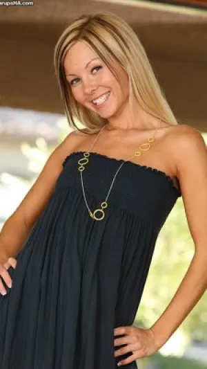 dgnhs, 22 years old from United Kingdom