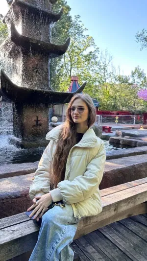 nadiya115, 21 years old from United Kingdom