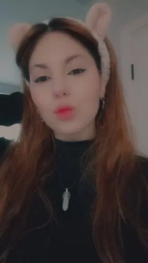 jeasmin002, 22 years old from Canada