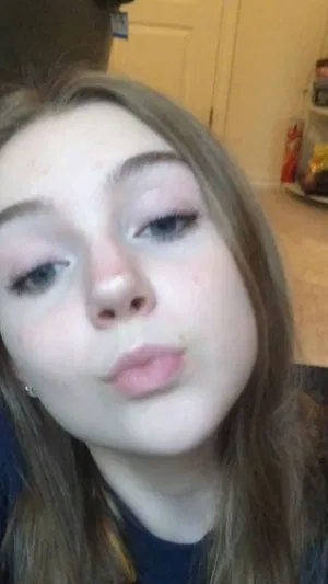 nina19ustg, 19 years old from United States