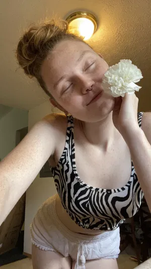 Alica71va's Profile Photo