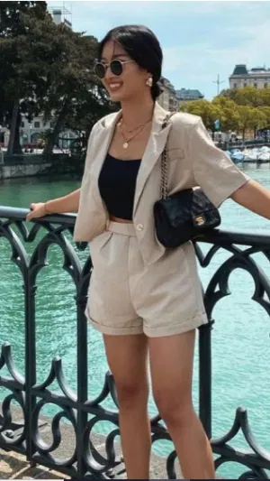 Claire123, 23 years old from United Kingdom