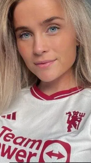 Liliana123, 24 years old from United Kingdom