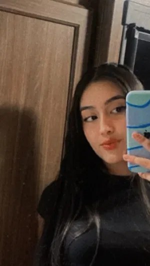 Jill214, 23 years old from United States