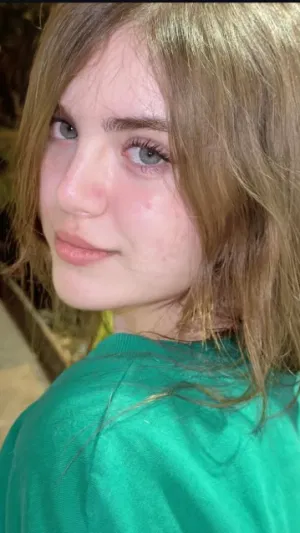 Bessie452, 24 years old from United States