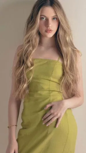 Tara123, 22 years old from Ireland