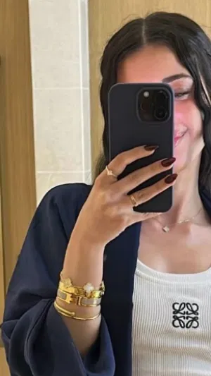 Grace254, 23 years old from Spain