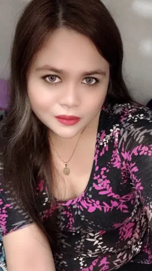 moniya258, 23 years old from United Kingdom