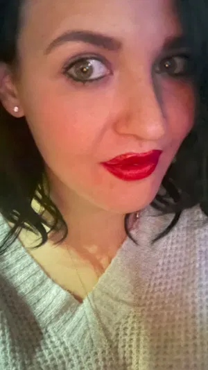 Jessie587, 23 years old from Ireland