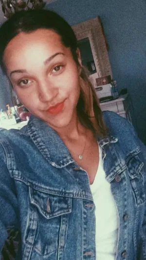 Vera, 23 years old from Ireland