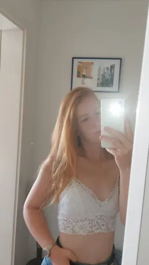 Luna9778, 21 years old from United States