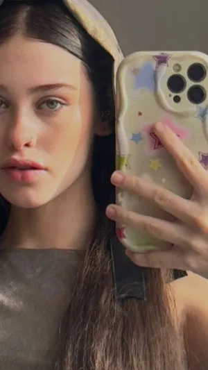 Daphne457, 22 years old from United States