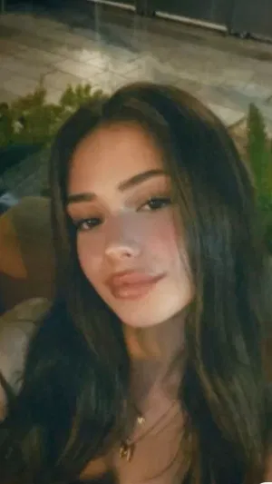 fwefqer's Profile Photo