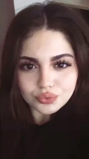 gwrwe4, 22 years old from United Kingdom