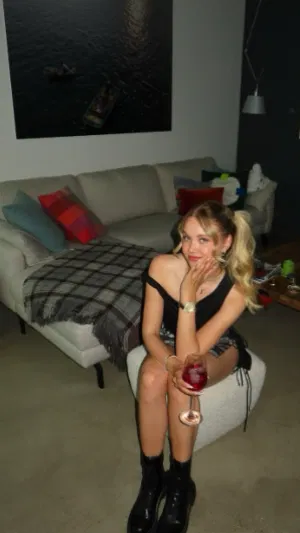 Genesis458, 25 years old from United Kingdom