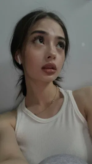 Sharon678, 27 years old from United Kingdom