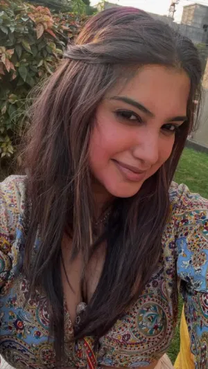 Elaine412, 23 years old from France