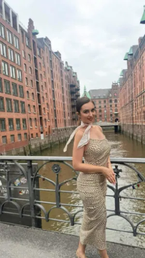 Eliza000, 25 years old from Spain