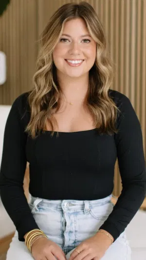 Kristin584, 23 years old from United States